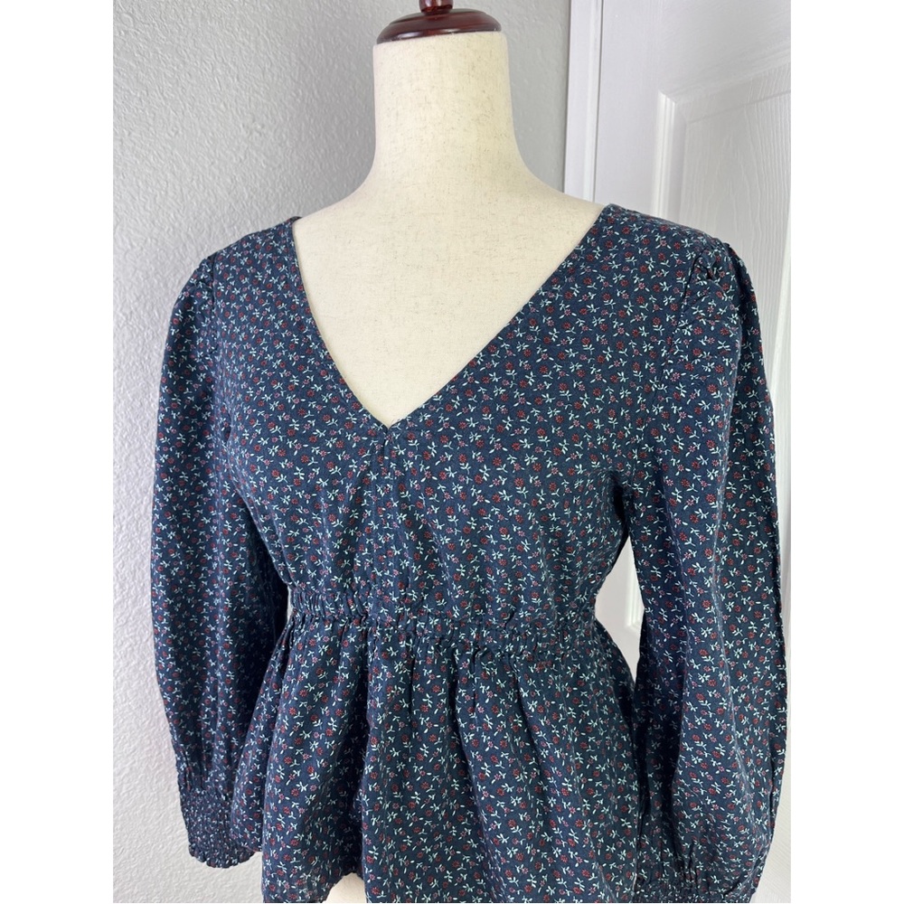 MADEWELL Tie-Back Peplum Top in Campden Daisies - Picture 6 of 9